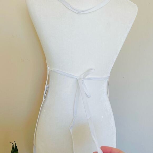 Frida Khalo Inspired Flower Girl Adult Apron - Picture 3 of 4